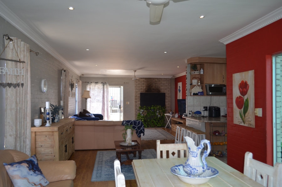 3 Bedroom Property for Sale in Jagtershof Western Cape